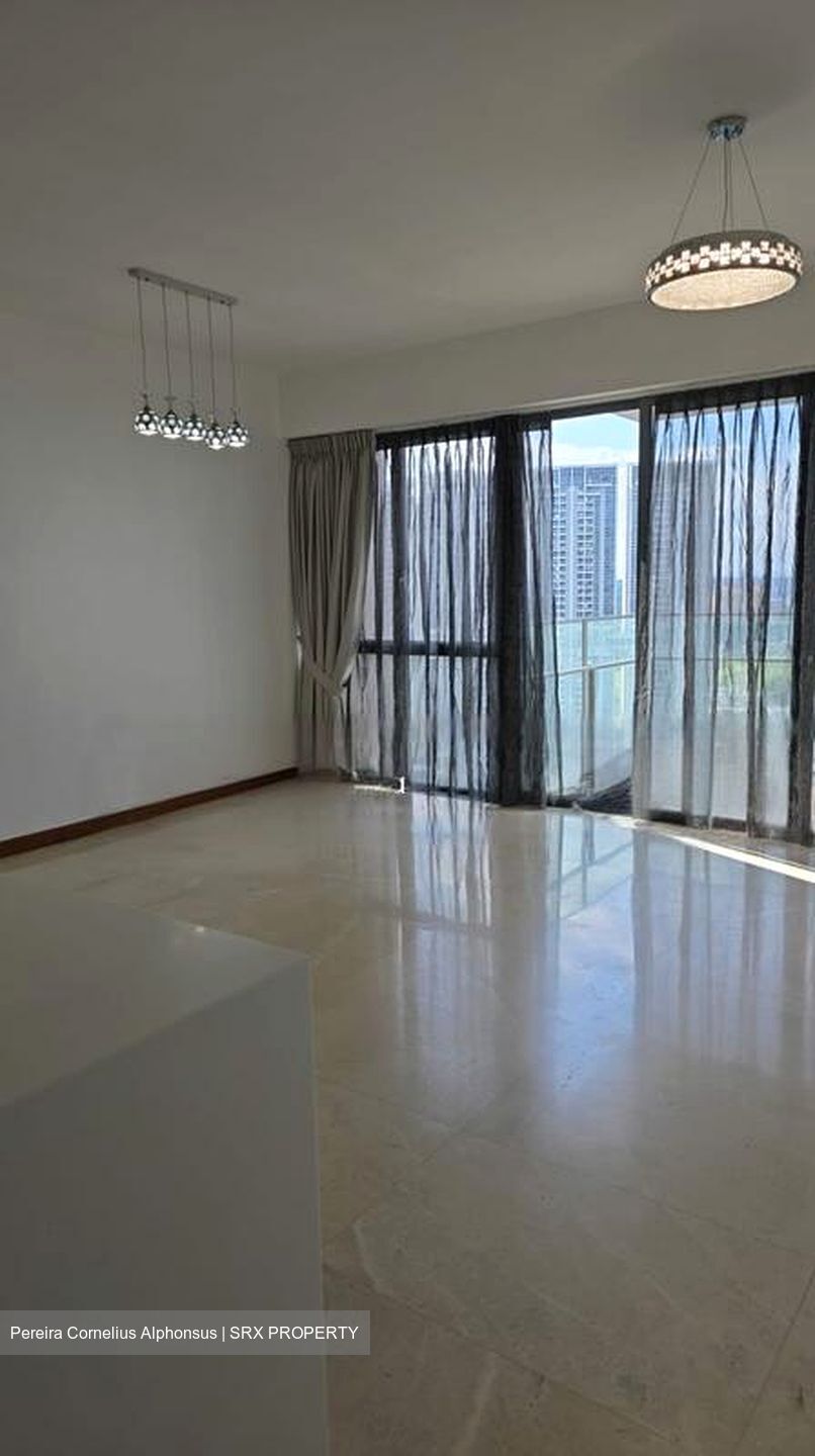 Vista Residences (D12), Condominium #577223341